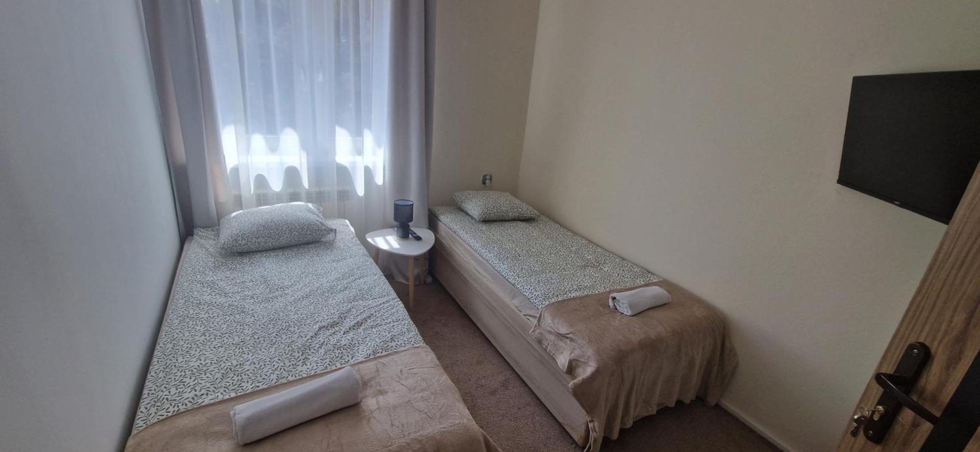 Hostel Milicka Wroclaw Ruang foto